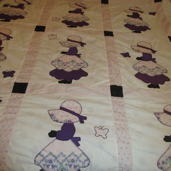 Estate Sale Vintage Quilt Top cotton Bonnet Girls White and Purples - Picture 6 of 8